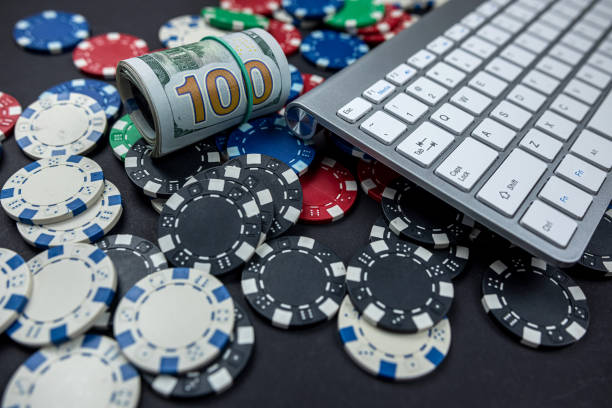 What is the correct strategy for playing poker game online real money